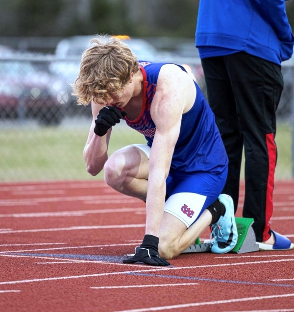 DCHS senior, Kaleb Spears, broke his own school record in the 400 meter dash on Tuesday April 9th at the Patriot Invitational at Oakland High School.   This is the third time that Spears has surpassed this mark.  His time of 50.54 is now seeded 17th in the State and 2nd in the region.
