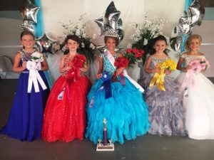 DeKalb Fair Miss Princess: 3rd runner-up Brileigh Nicole Bullard, 1st runner-up Cora Marie Cox, Miss Princess Lakelyn Brooke Nelson, 2nd runner-up Karah Jo Ford, and 4th runner-up Khloe Elizabeth Grandstaff