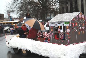 Smithville Christmas Parade: Covenant Baptist Church wins 1st place for float entry