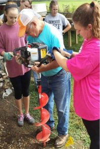 Members of the Smithville Church of Christ will be rolling up their sleeves and pitching in to help show their Christian love for others during the congregation’s sixth annual Work Camp scheduled for June 10-13.