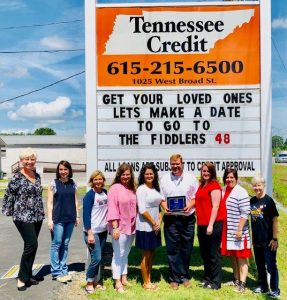 *Project Welcome Mat Best Worded- Tennessee Credit: Chamber Director Suzanne Williams; Chamber Board Member Leigh Fuson; Chamber President Beth Adcock; Jessica Rackley, CSR; Brandi Liggett, Asst. Manager; Derrick Hutchings, Manager; Paige Batson, CSR; Amy Sanders, CSR; Chamber Board Member Kathy Hendrixson (Photo by Emily Burklow)