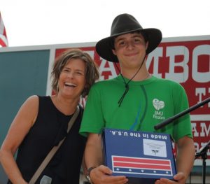 Joshua Ginter of Oakland, Tennessee received a state flag from State Representative Terri Lynn Weaver