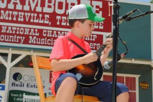 Beginner Mandolin: First Place-Noah Goebel of Elkton, Kentucky