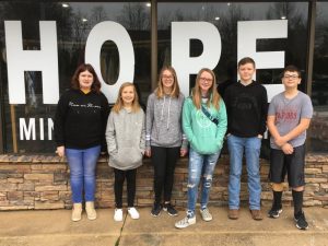 DeKalb West School Junior Beta Students donated their time to help at the Hope Ministry Center on Saturday, January 25. Pictured left to right are Caitlin Shoemake, Caroline Crook, Emily Young, Jordyn Turbeville, Grant Buterbaugh, and Caleb Lawson. (Bill Conger Photo)