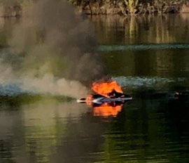 Jet Ski Burst Into Flames and Sinks on Center Hill Lake. No One Injured (Carsyn Beshearse Photo)