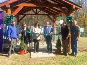 Ribbon Cutting held in November to mark Grand Opening of Smithville’s new Dog Park. Pictured left to right: Mayor Josh Miller, Alderman Jessica Higgins, former Alderman/City Judge Gayla Hendrix, Randy Boyd of the Boyd Foundation which funded the park through a $25,000 grant, City Administrator Hunter Hendrixson, and City Public Works Director Kevin Robinson.