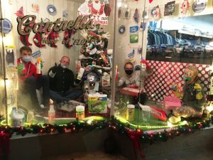 Live Window Display at Fluty's During Christmas on the Square