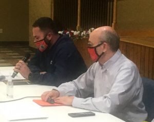 Smithville Mayor Josh Miller and County Mayor Tim Stribling preside over Tuesday night workshop with aldermen, county commissioners, and representatives of the DeKalb Animal Coalition