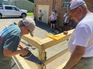 Members of the Smithville Church of Christ will be rolling up their sleeves and pitching in to help show their Christian love for others during the congregation’s annual Work Camp scheduled for June 12-15.