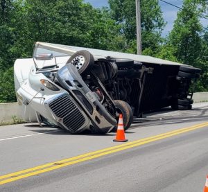 Driver Uninjured in Semi Rollover Crash (Carsyn Beshearse photo)