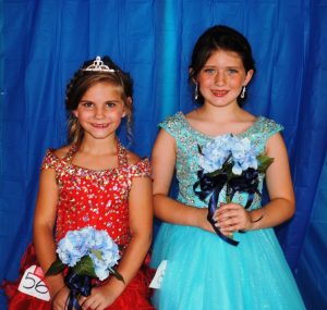 DeKalb Fair Miss Princess: Left to right: Khloe Grace Judkins, 7 year old daughter of Will and Britni Judkins of Smithville earned the Miss Congeniality honor while 9 year old Zoie Dee Ashburn, daughter of Jeremy and Trista Ashburn of Smithville, was Most Photogenic