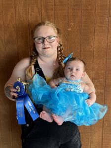 DeKalb Fair Baby Show: *Girls (4-6 months) Winner: Kingsley Magnolia Hayes, 4 month old daughter of Chandler and Mackenzie Hayes of Smithville