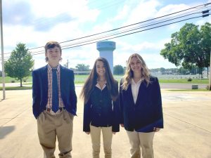 Riley Fuson, Hannah Redmon, and Briona Agee competed at the State Horse judging contest in Shelbyville, TN and placed 8th overall.