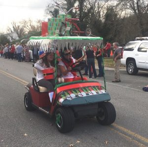 In the entry for small kids, Molly Carpenter and Family took 2nd place at the Liberty Christmas Parade.