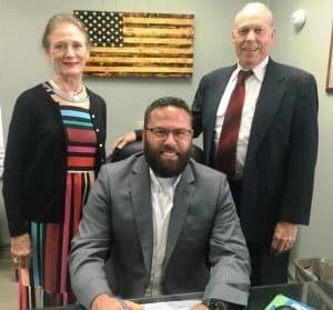Dr. Robert R. Atnip, the City of Smithville, and DeKalb County are joining chiropractic physicians nationwide this October during National Chiropractic Health Month to help raise awareness of non-drug approaches to pain management in the face of the U.S. opioid epidemic. Smithville Mayor Josh Miller signed a proclamation Monday accompanied by Dr. Atnip and his wife Guylene.