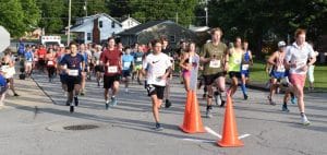 Fiddler 5K runners (Chris Tramel photo)