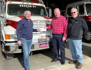 The DeKalb Fire Inc. has been presented with a donation from the Mountain Harbour Property Owners’ Association (POA). Pictured are Brian Clark (left) and Pete Siggelko (right) of the Mountain Harbour Property Owners Association with Chief Green (middle).