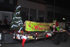 Back 40 Farms from the Harvey Family of Liberty in the Alexandria Christmas Parade