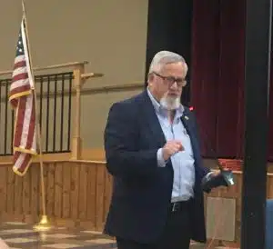 Bob Bass, former Deputy Director of the Tennessee Corrections Institute, who now serves as a county correction partnership consultant, met with the entire 14-member county commission, Thursday night who serves as the jail committee