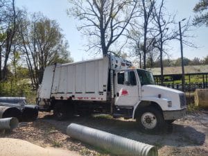 The Smithville Mayor and Aldermen are to consider adoption of a budget amendment Monday night, April 14 to purchase a new rear load sanitation truck to replace an out of service 1997 Freightliner model. (shown here). The meeting will be at 5:30 p.m. followed by a budget workshop