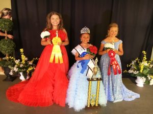 Miss Princess of DeKalb County Fair: Queen Brinleigh Cole Bain (center); First runner-up Haddeigh Grace Harvey (right); Second runner-up Chloe Payton Myers (left).